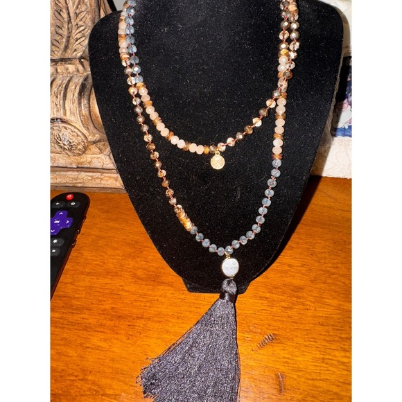 Layered Beaded Necklace Tassel Pendant Boho Chic Statement Jewelry - Picture 2 of 5